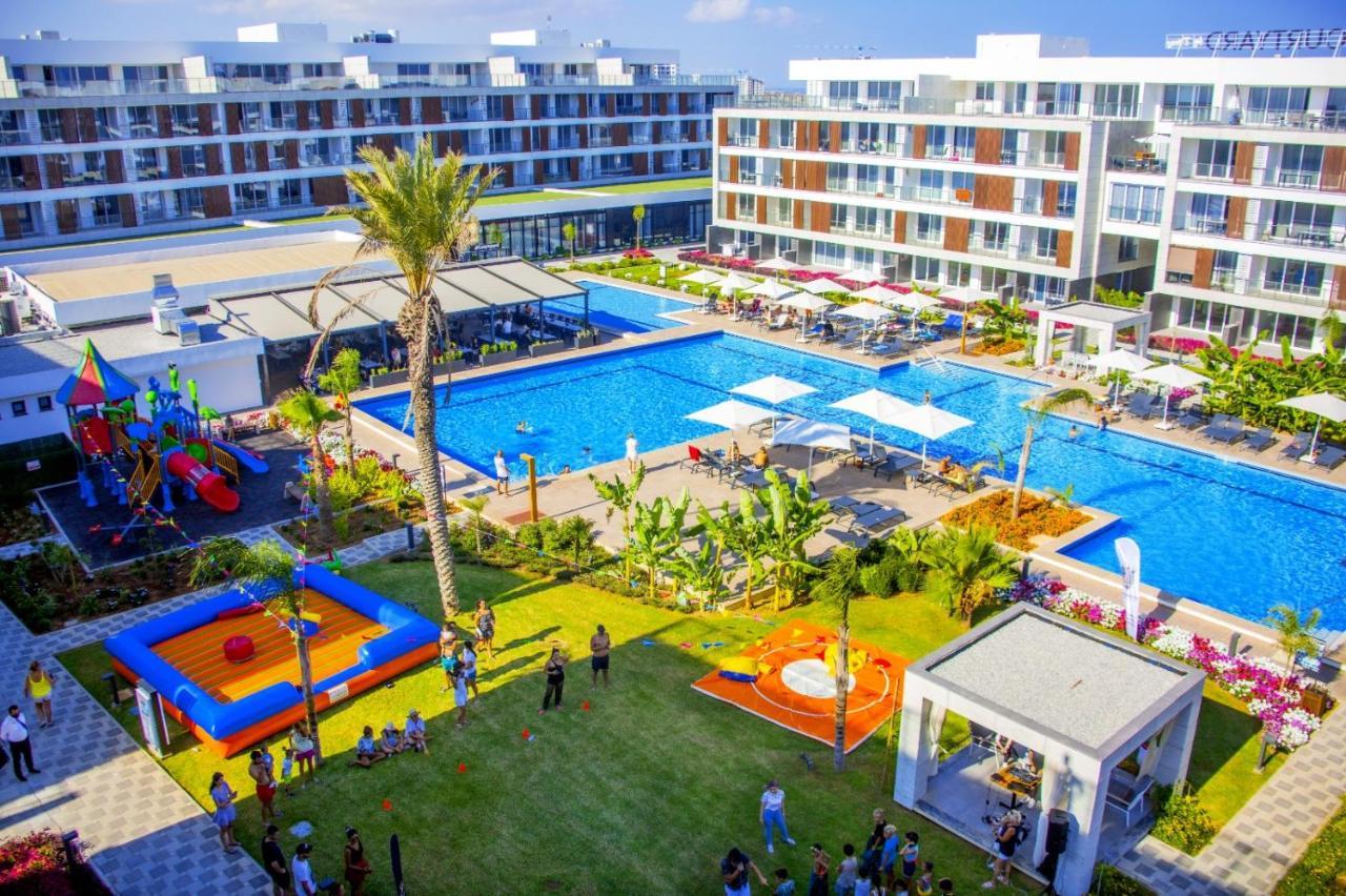 Courtyard Long Beach Holiday Resort Iskele District  エクステリア 写真
