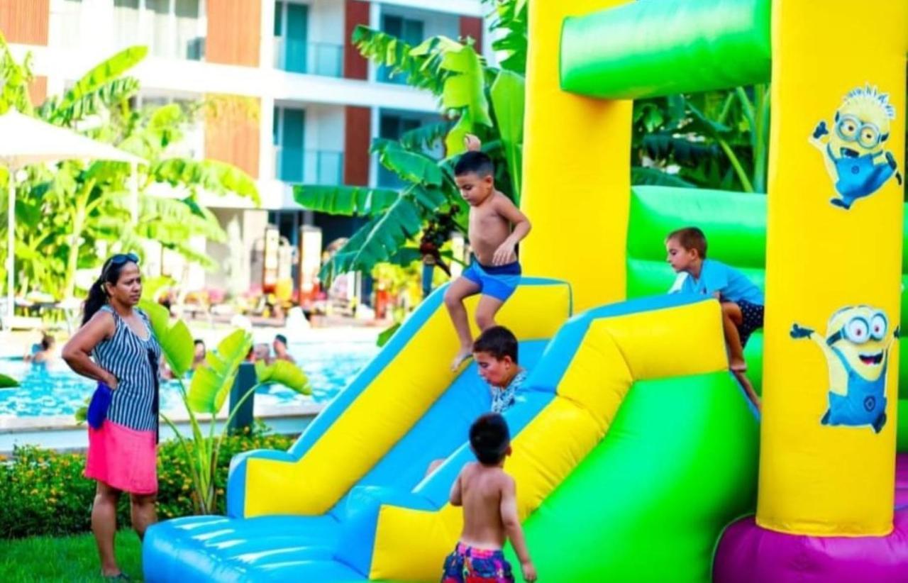 Courtyard Long Beach Holiday Resort Iskele District  エクステリア 写真
