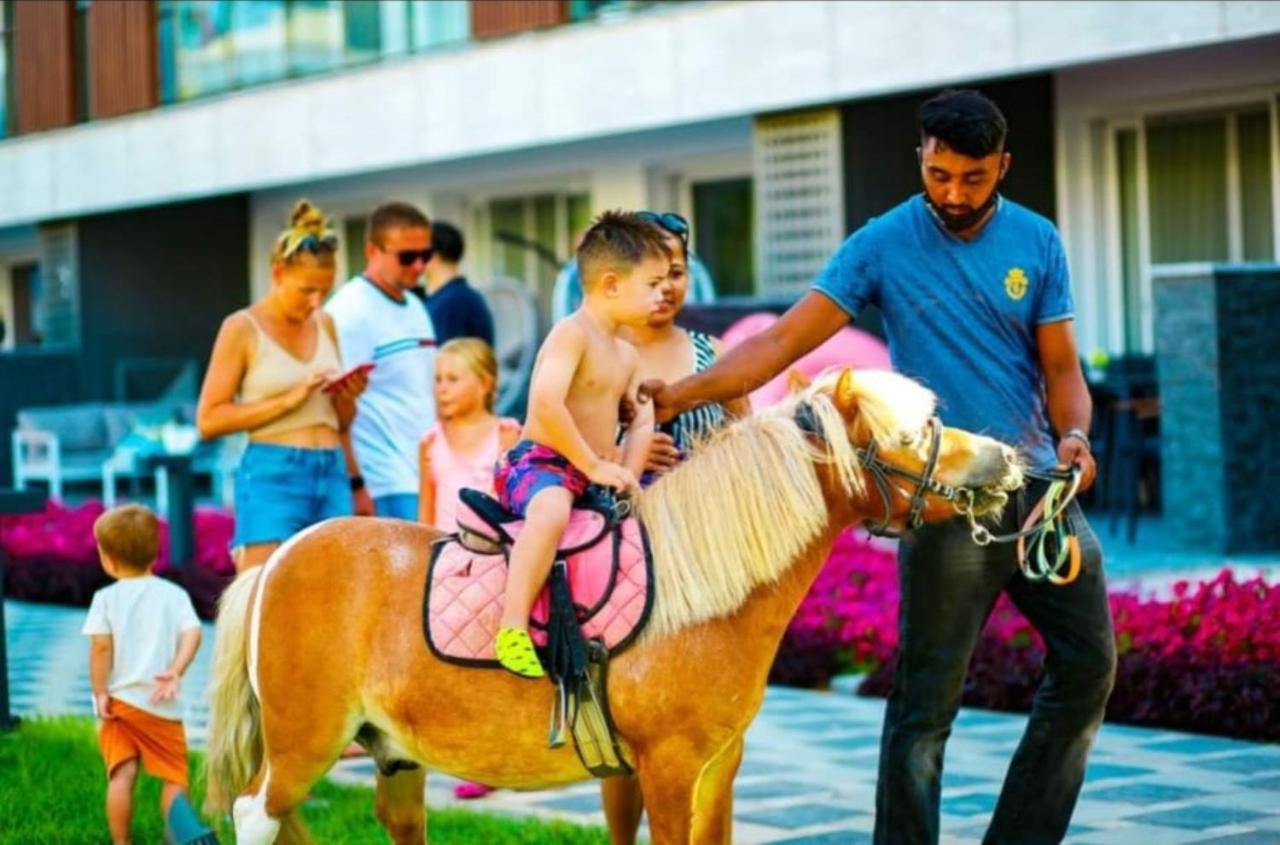 Courtyard Long Beach Holiday Resort Iskele District  エクステリア 写真